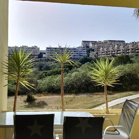 2195-Apt With Terrace And Golf View Apartment Manilva